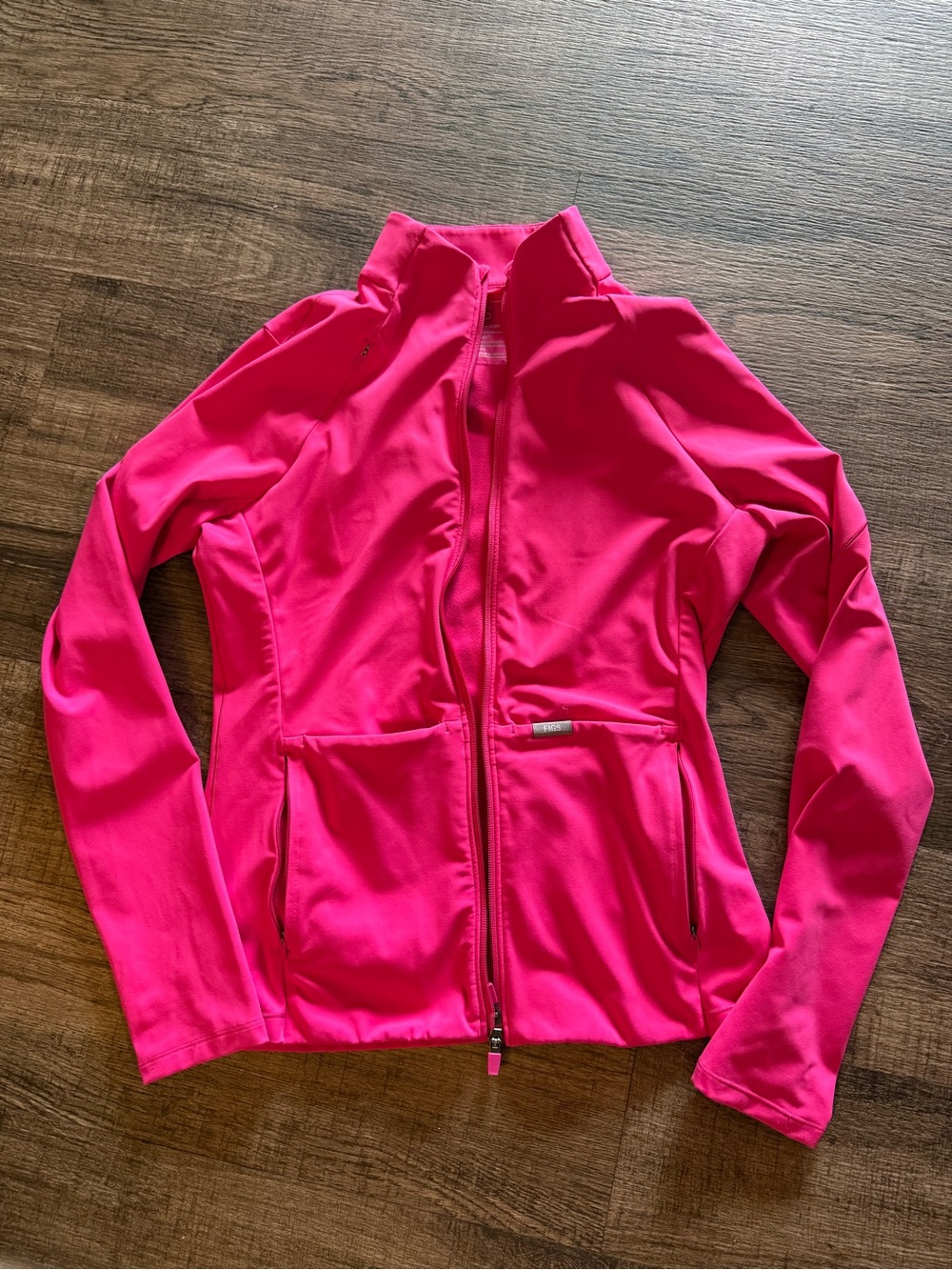 Figs Women's Sonic Pink ContourKnit Scrub Jacket size M